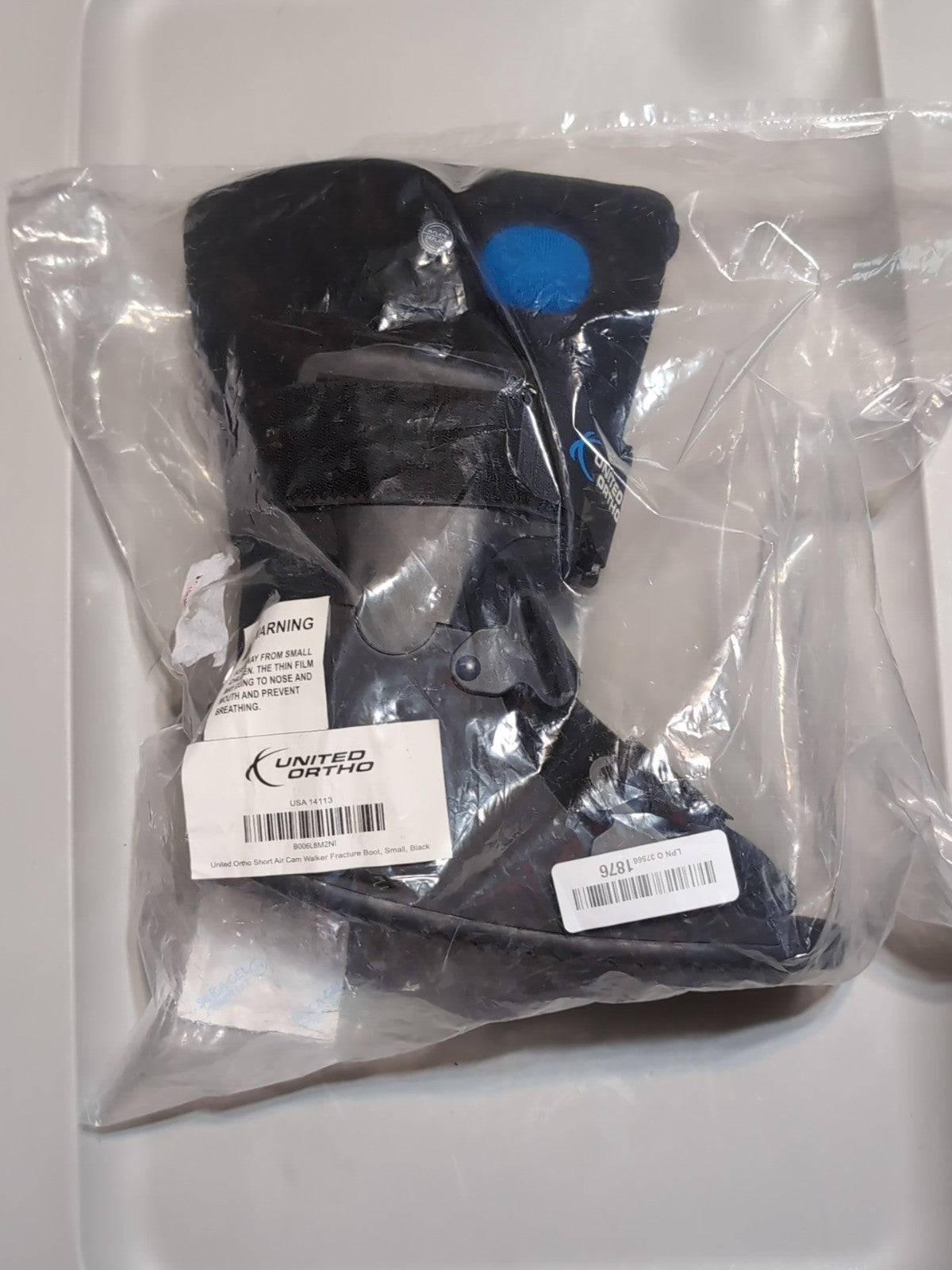United Ortho Short Air Cam Walker Fracture Boot, Size Small