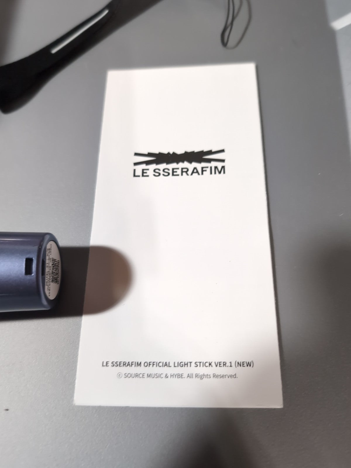 Sayzer LE SSERAFIM Official Lightstick Kpop Merch w/ Strap Dust Bag