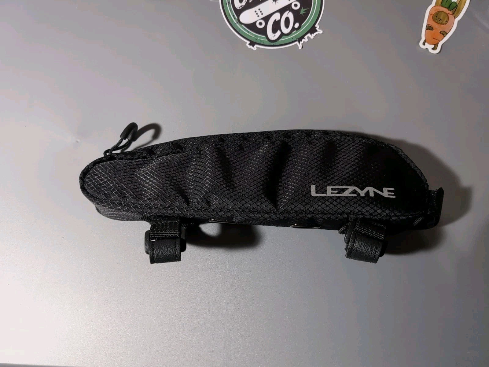 Lezyne Energy Caddy Top Tube Bag 0.7L Water-Resistant Bike Storage Black