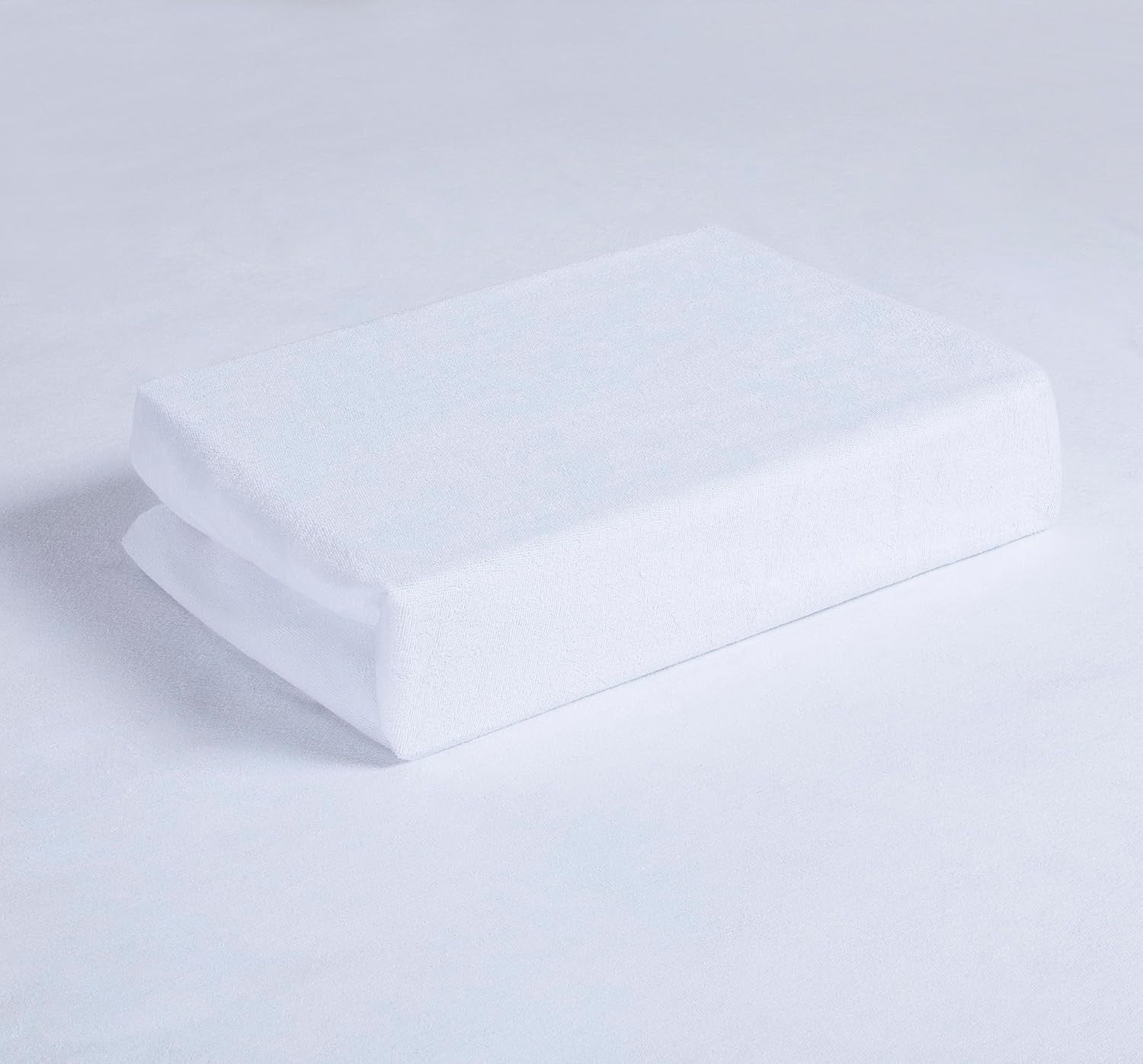 Cotton Terry Mattress Protector 100% Waterproof, Hypoallergenic cover (Queen)
