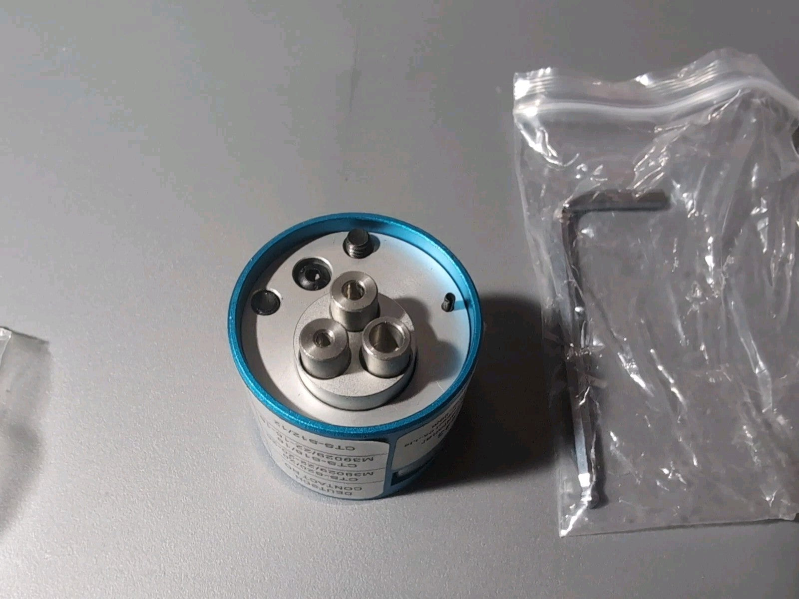 JRready TH343 Turret Head For AS22520/1-01 Series Crimp Tools | DEUTSCH Contacts