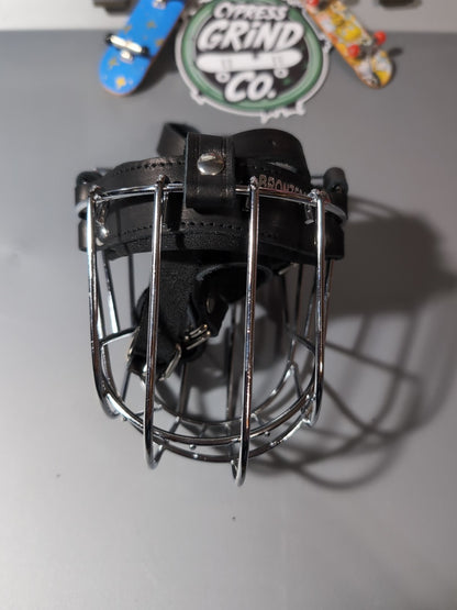 BRONZEDOG Wire Basket Dog Muzzle Size 4 Pitbull Amstaff Steel Leather Adjustable