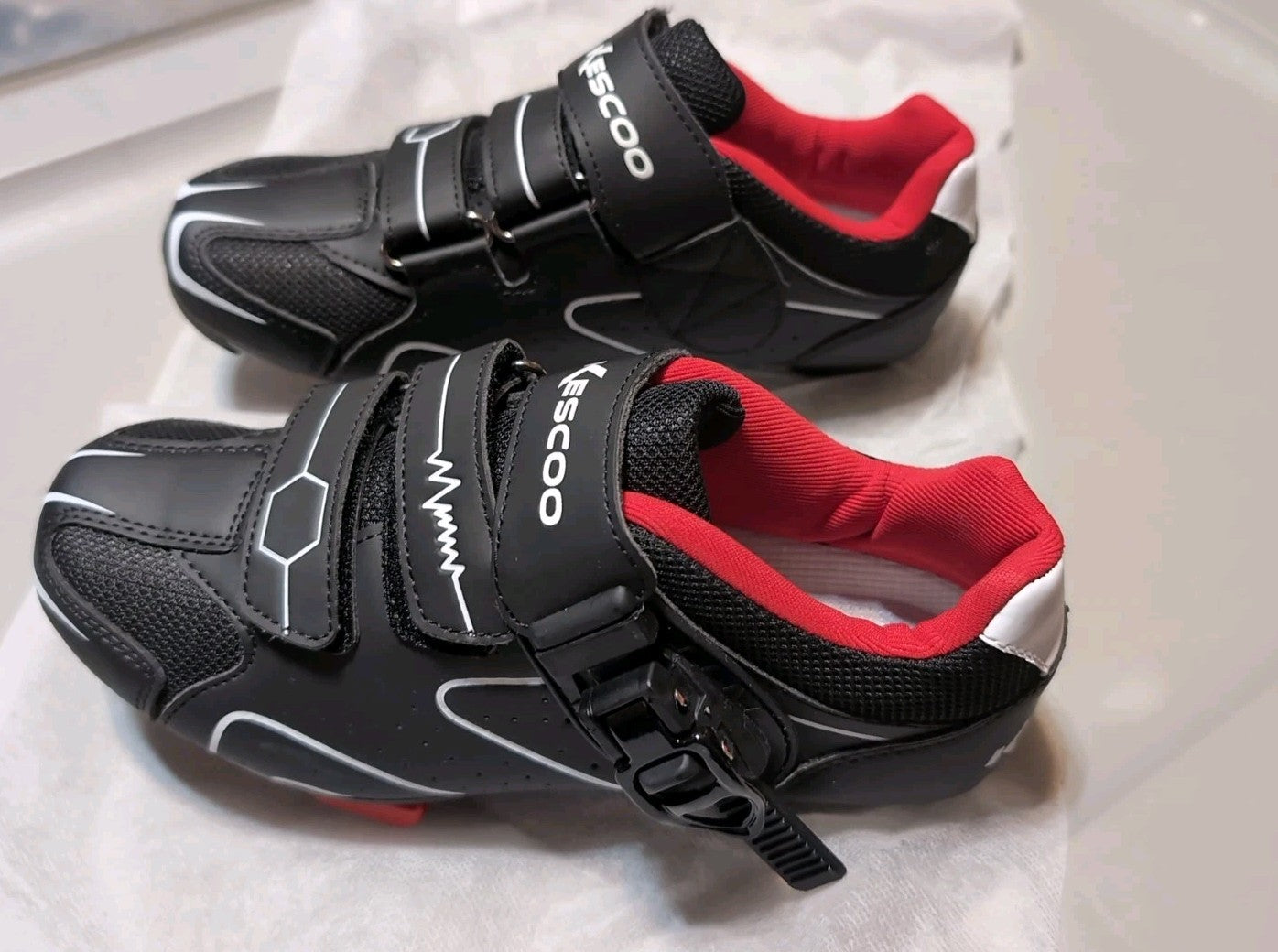 Unisex Cycling Shoes Compatible with peloton Indoor Road Bike  EU Size 37 - New