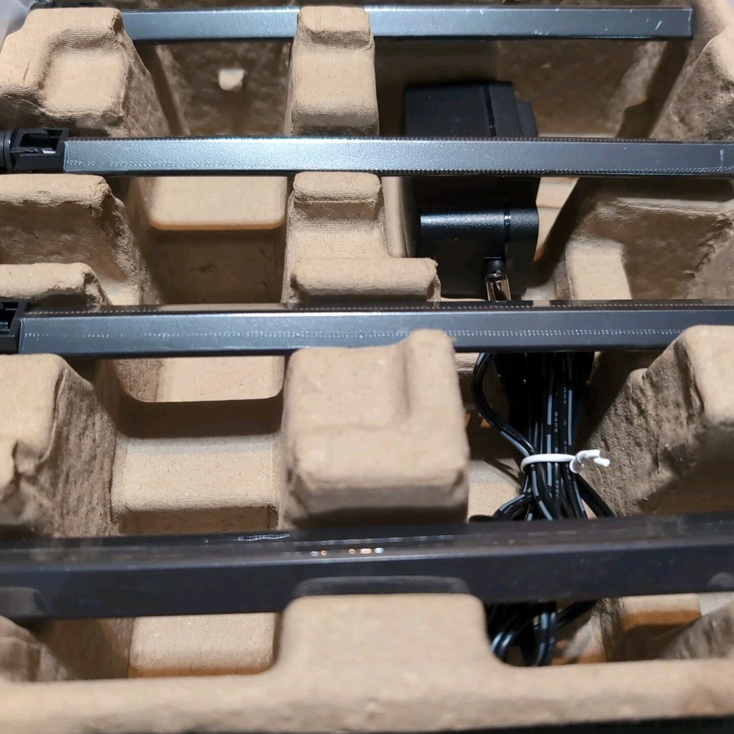 AC1200 Gigabit WiFi Router Dual Band with Four Antennas for High Speed Internet