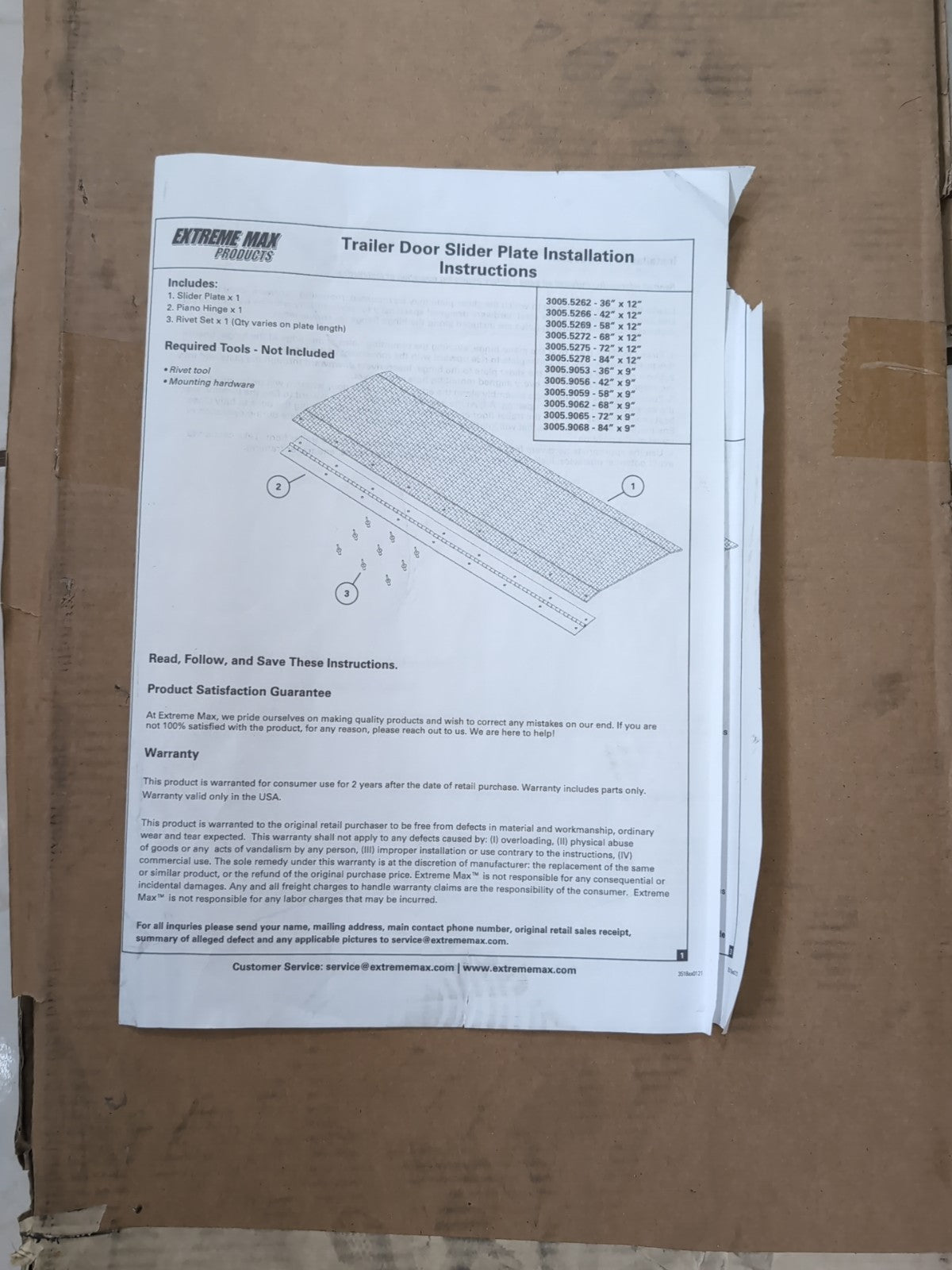 Extreme Max 3005.5275 Hinged Aluminum Trailer Door Slider Plate-72"