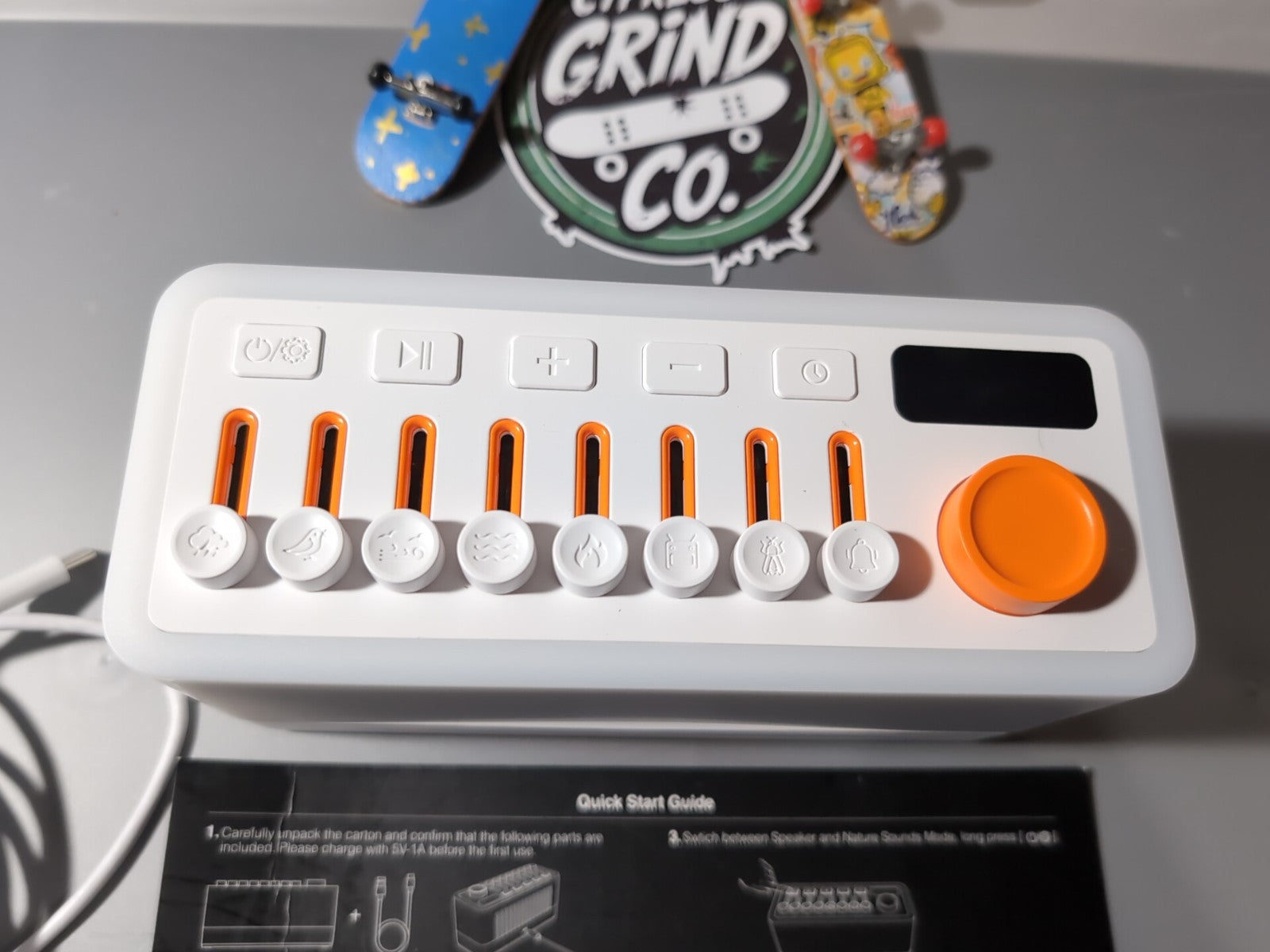 TAKOO 3-in-1 Sleep Sound Machine Bluetooth Speaker Night Light 12 Colors White