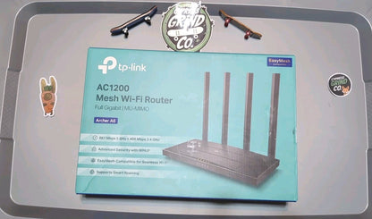 AC1200 Gigabit WiFi Router Dual Band with Four Antennas for High Speed Internet