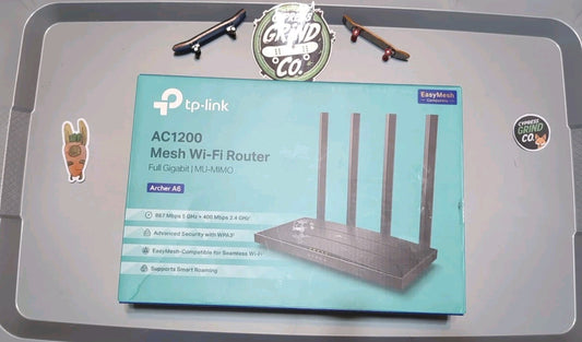 AC1200 Gigabit WiFi Router Dual Band with Four Antennas for High Speed Internet