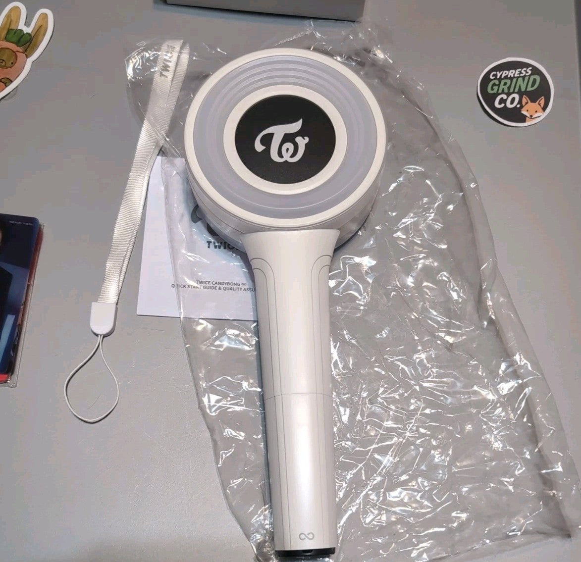 TWICE CANDYBONG ∞ Official Light Stick – Open Box – Looks New – K-Pop